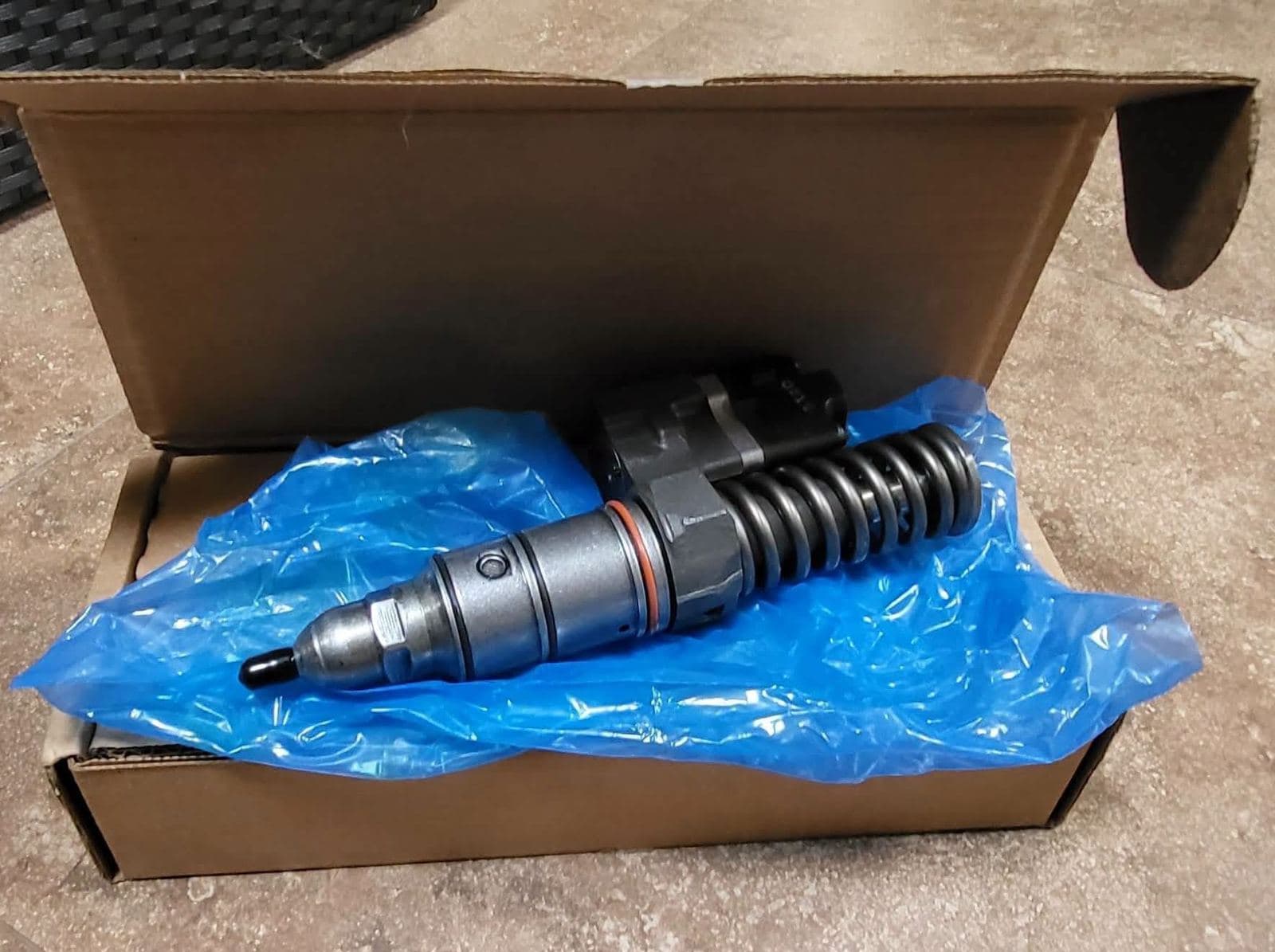 Inyector Detroit Diesel R5237466 — Original Detroit Reman USA